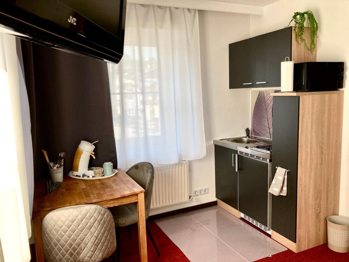 Bed & Rooms, Woergl Екстер'єр фото