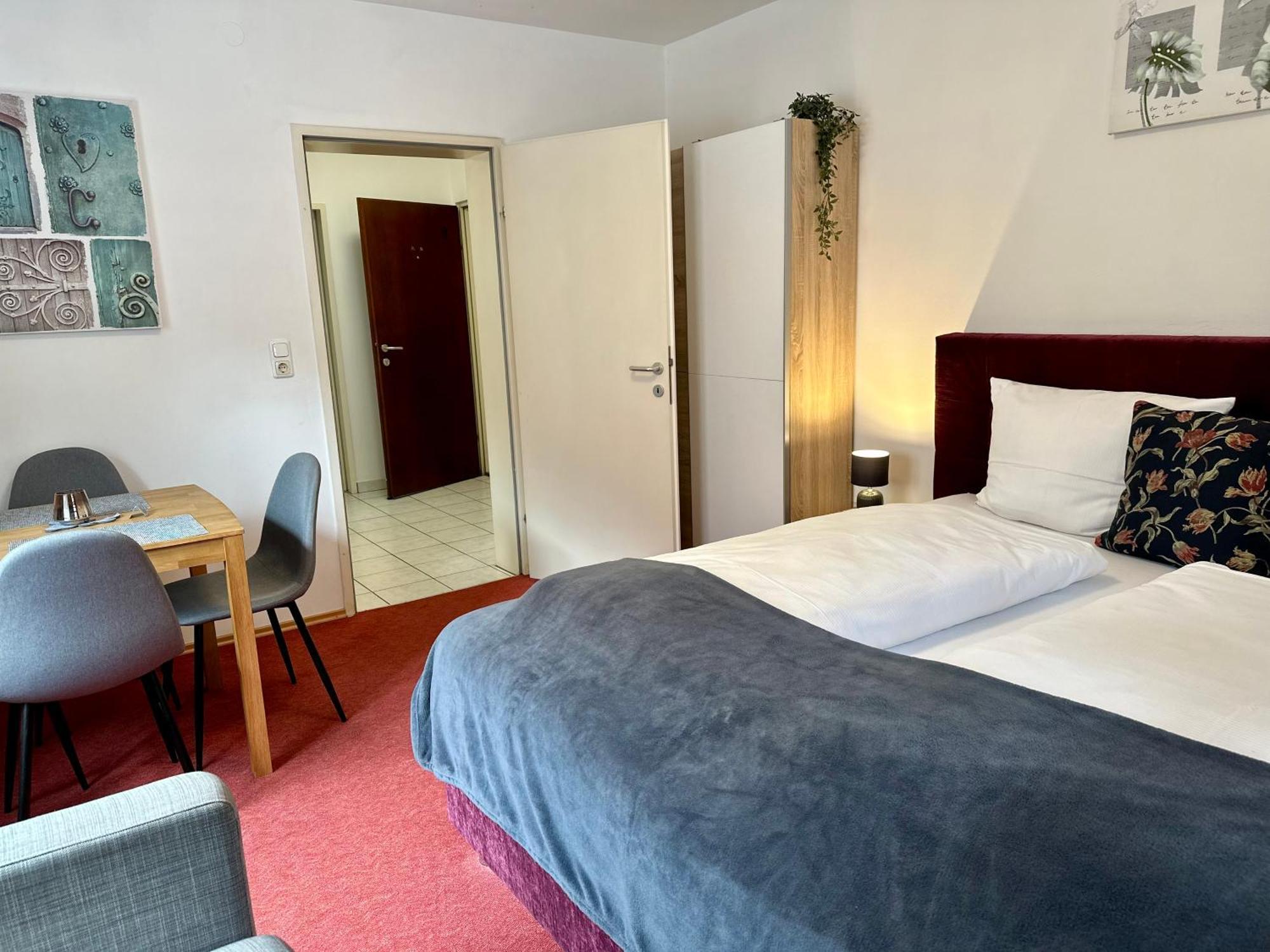 Bed & Rooms, Woergl Екстер'єр фото
